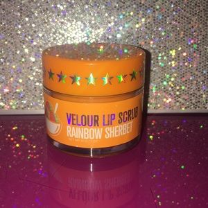 Jeffree Star lip scrub